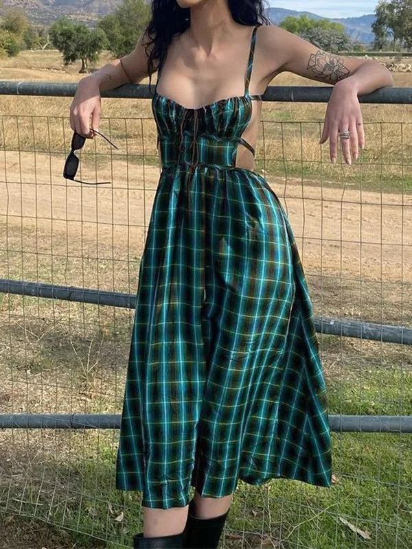 Cozy women’s clothing for the colder months   Backless Green Checkered Maxi Dress